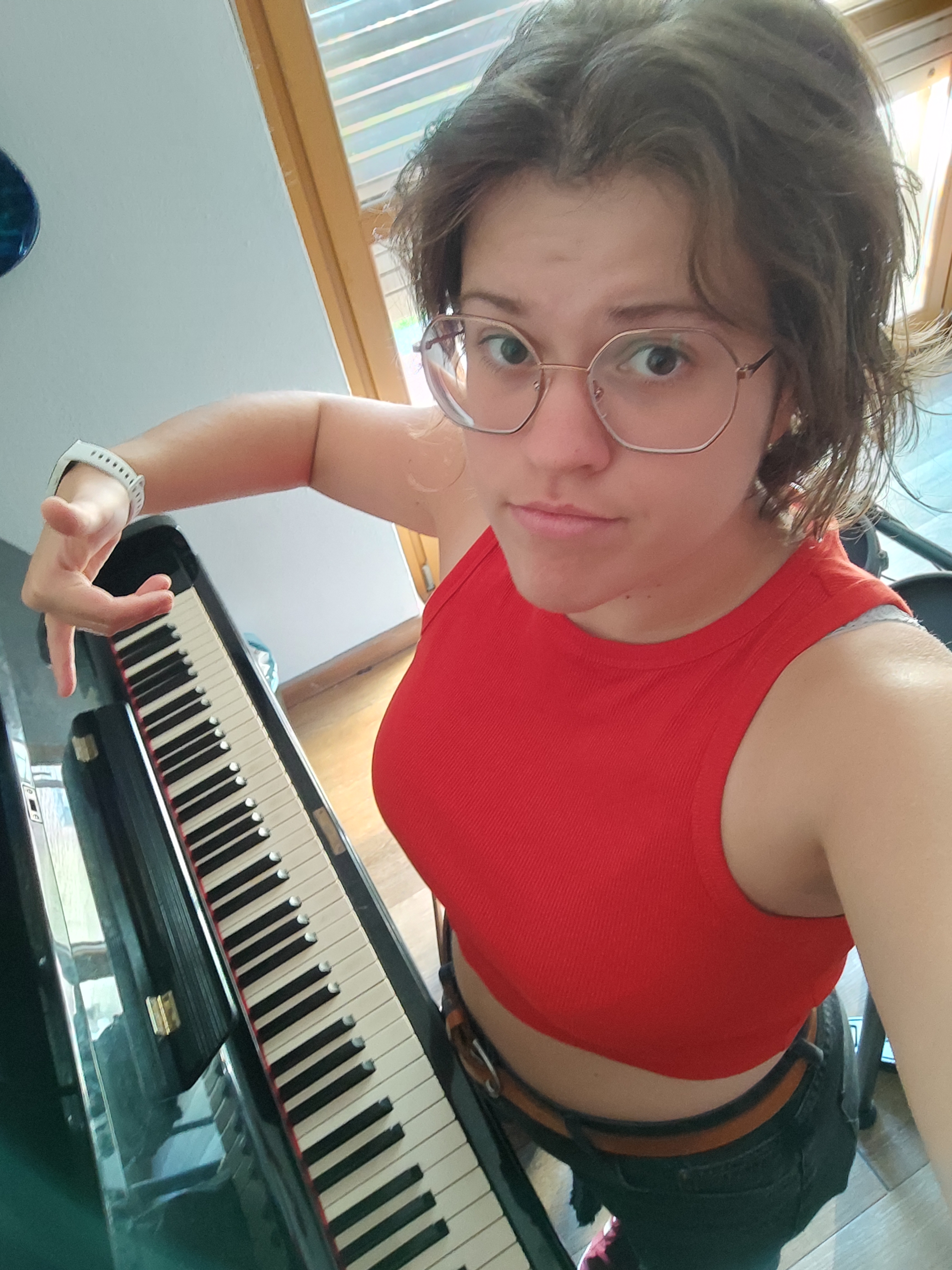 Canto e suono chitarra