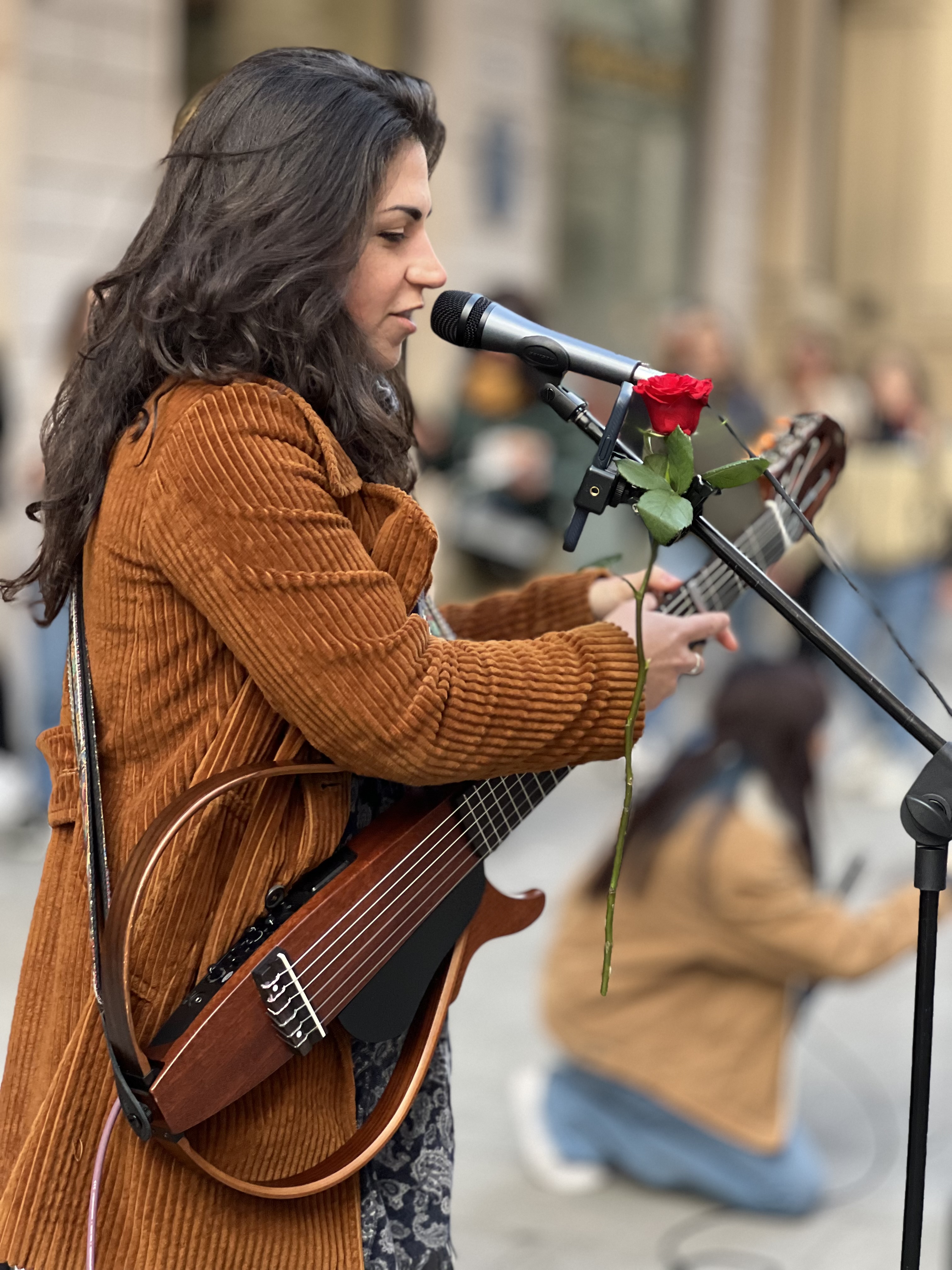 Semplicemente voce e chitarra