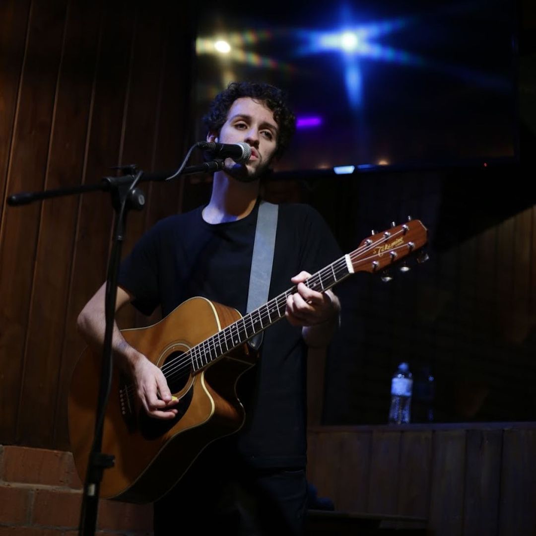 Luke Berry Acoustic