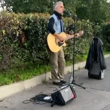 Donny Clash (Acustic Atmosphere)